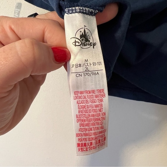 Mary Poppins Disney Crop Top Practically Perfect in Every Way NWT - Picture 3 of 8